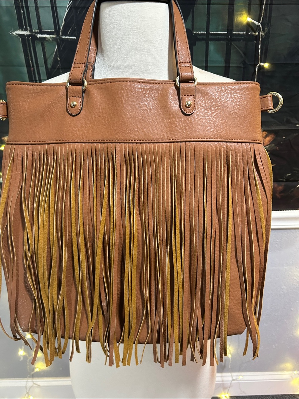 Women’s Tan Fringe Tote Bag - Stylish Everyday Carry